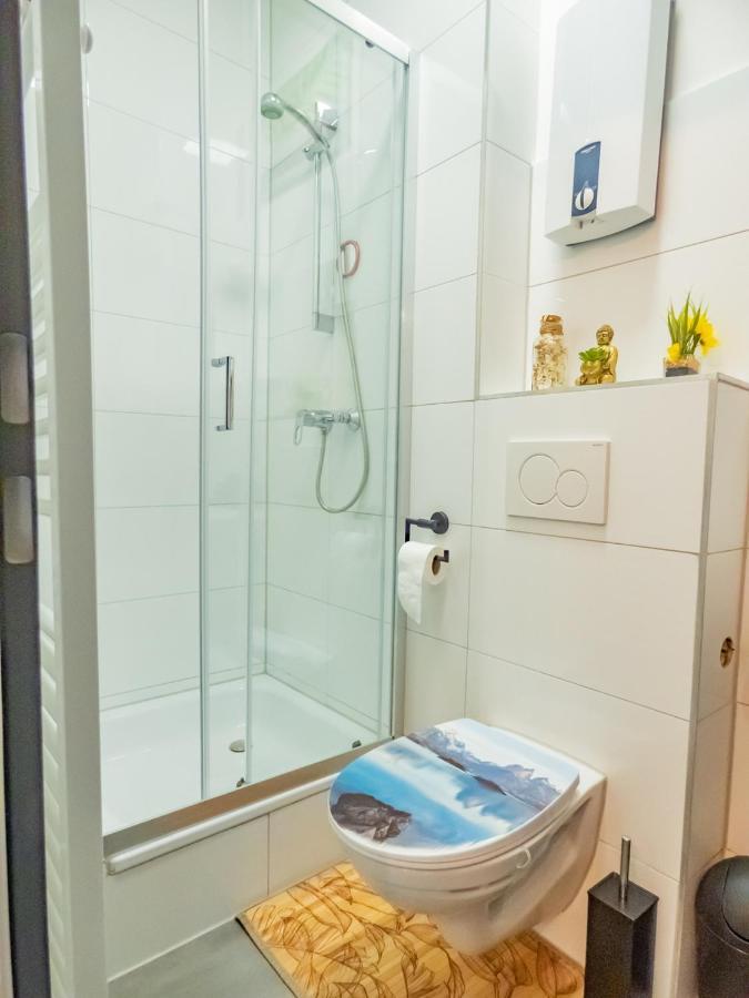 #221 Moderne City Wohnung Im Herzen Von Neuss Dış mekan fotoğraf